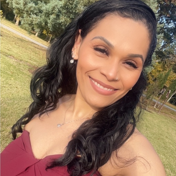 Meet your Posher, Sindy - Picture 1 of 1